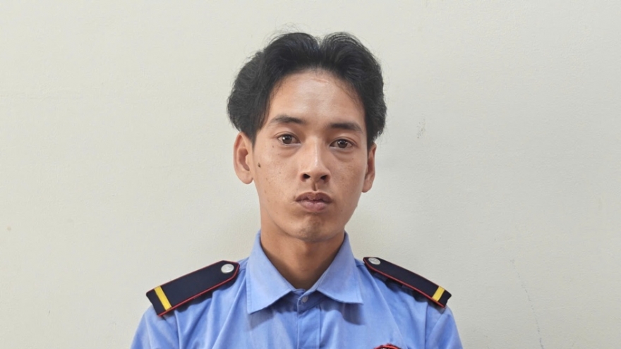 Bắt đối tượng siết cổ anh em họ đến chết bằng dây thừng